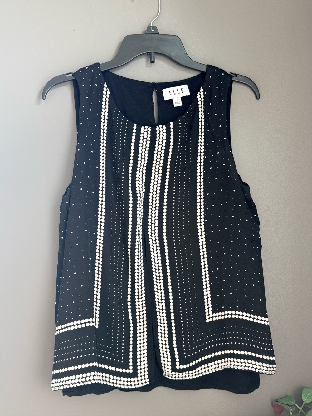 ELLE Black Sleeveless Beaded-Stripe Camisole